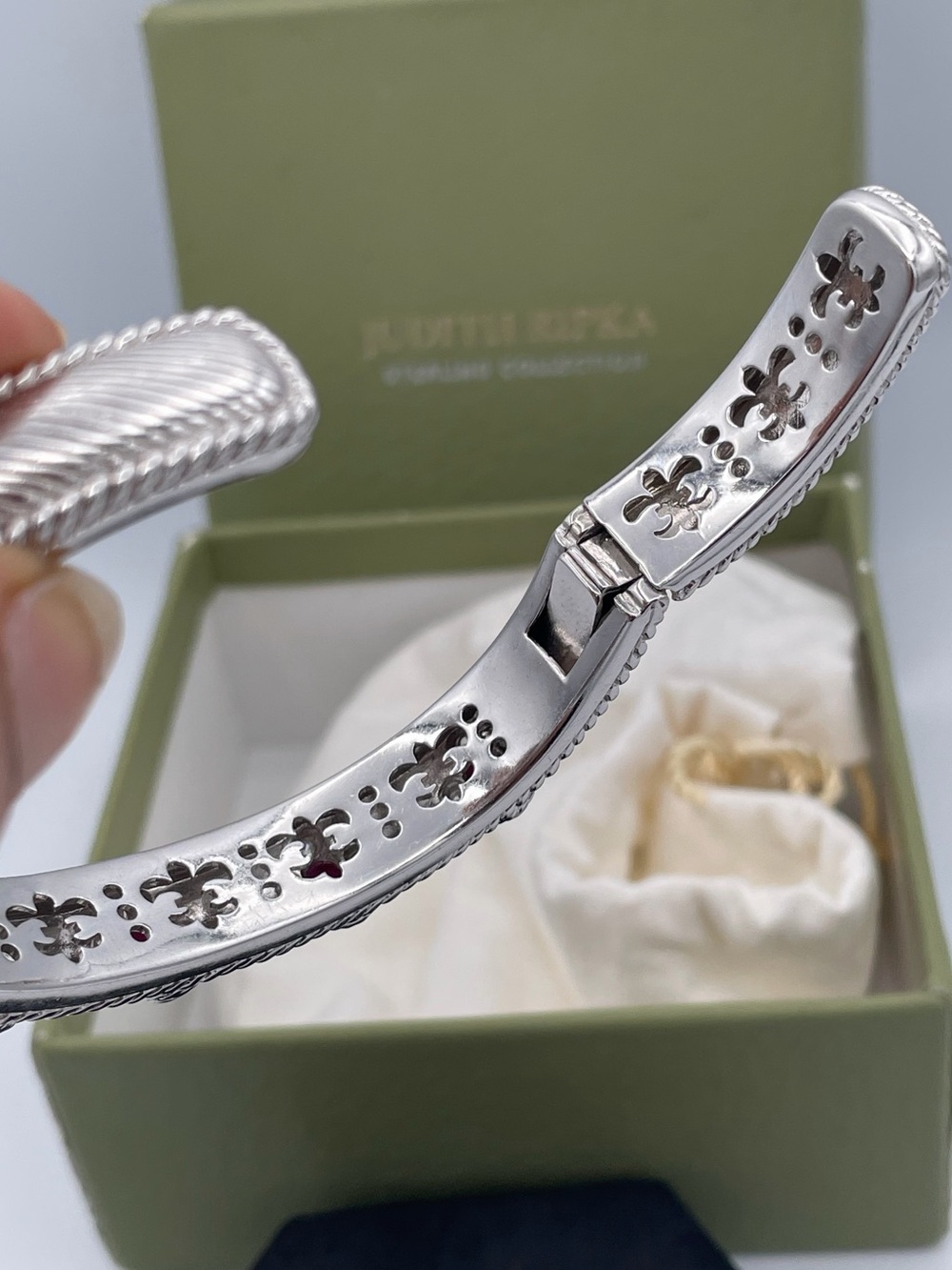 Judith Ripka Sterling Silver Ruby Cuff Bracelet Thailand QVC Era Heavy 56.4g - Picture 5 of 11